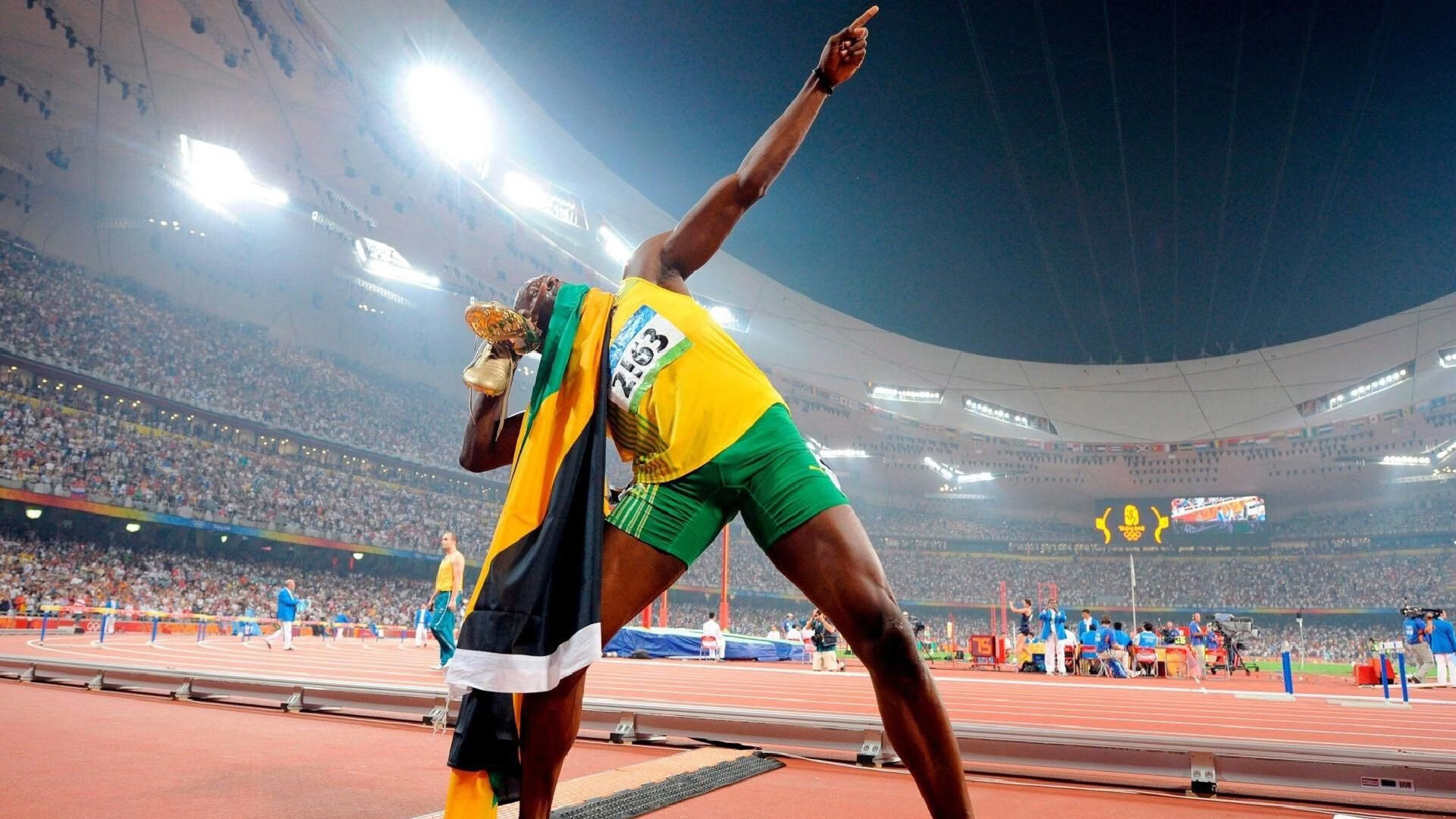 中国足球联赛加强观众互动和粉丝服务，足球比赛观众